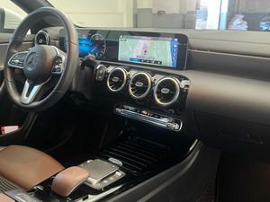 Mercedes CLA 200 d Progressive (EURO 6d)  - Foto 2