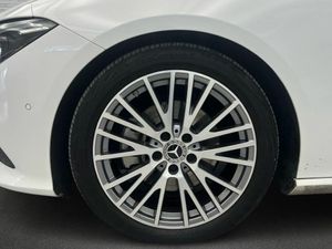 Mercedes CLA 200 d Progressive (EURO 6d)  - Foto 2