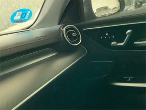 Mercedes Clase C 300 e Berlina  - Foto 2