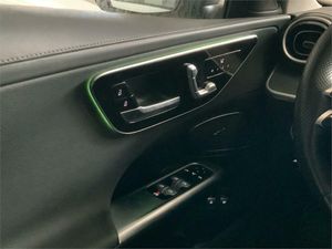 Mercedes Clase C 300 e Berlina  - Foto 2