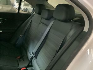 Mercedes Clase C 300 e Berlina  - Foto 2