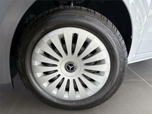 Mercedes Vito 110CDI 75kW furgón Pro larga  - Foto 2