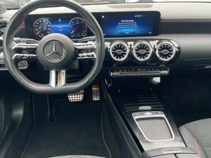 Mercedes Clase A 180 d Compacto  - Foto 2