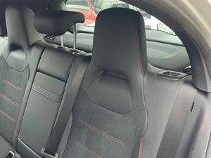 Mercedes Clase A 180 d Compacto  - Foto 2