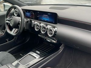 Mercedes Clase A 180 d Compacto  - Foto 2