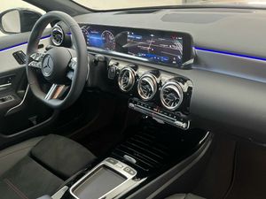 Mercedes Clase A 250 e con tecnología híbrida EQ  - Foto 2