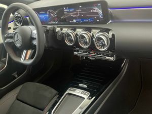 Mercedes Clase A 250 e con tecnología híbrida EQ  - Foto 2