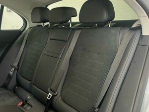 Mercedes Clase C 220 d Berlina  - Foto 2