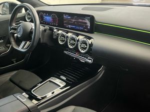 Mercedes Clase A 200 d  - Foto 2