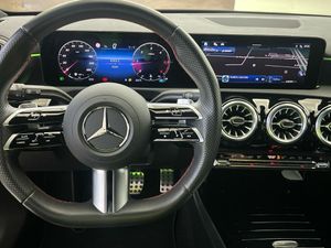 Mercedes Clase A 200 d  - Foto 2