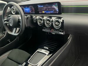 Mercedes CLA 220 D DCT  - Foto 2
