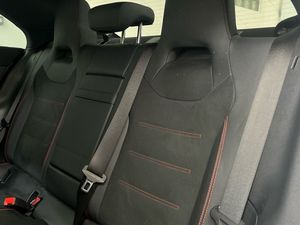 Mercedes CLA 220 d Coupé  - Foto 2
