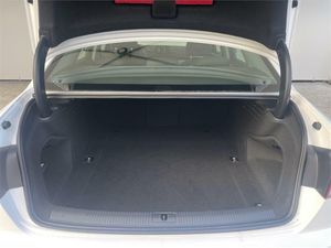 Audi A4 2.0 TDI clean d 150CV S line edition  - Foto 2