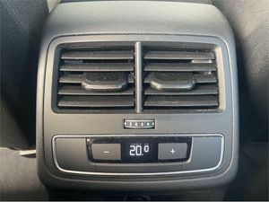 Audi A4 2.0 TDI clean d 150CV S line edition  - Foto 2