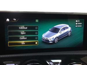 Mercedes Clase A 180 d  - Foto 2