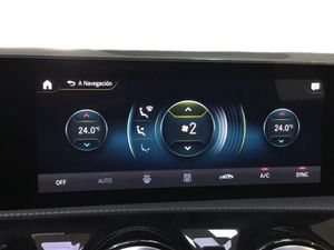 Mercedes Clase A 180 d  - Foto 2