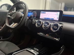 Mercedes CLA 200 AMG Line (EURO 6d)  - Foto 2