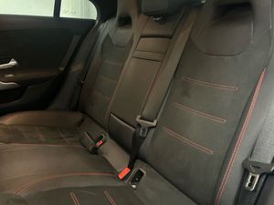 Mercedes CLA 200 AMG Line (EURO 6d)  - Foto 2