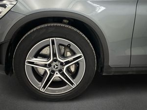 Mercedes GLC 220 d 4Matic AMG Line (EURO 6d)  - Foto 2