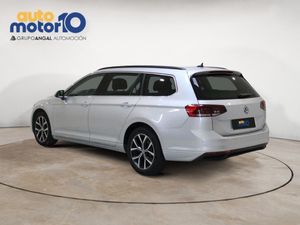 Volkswagen Passat Advance 2.0 TDI 110kW(150CV) DSG Variant  - Foto 2
