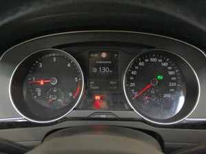 Volkswagen Passat Advance 2.0 TDI 110kW(150CV) DSG Variant  - Foto 2