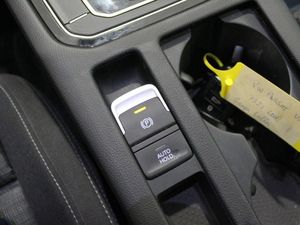 Volkswagen Passat Advance 2.0 TDI 110kW(150CV) DSG Variant  - Foto 2