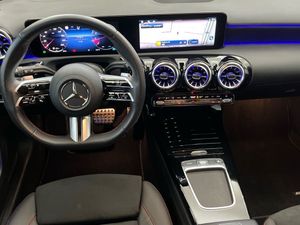 Mercedes Clase A 180 Compacto  - Foto 2