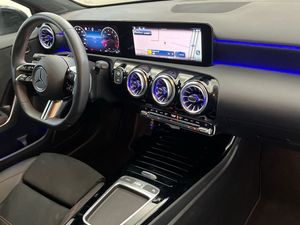 Mercedes Clase A 180 Compacto  - Foto 2