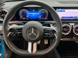 Mercedes CLA 220 d Coupé  - Foto 2