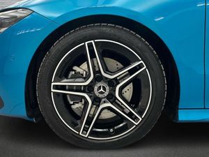 Mercedes CLA 220 d Coupé  - Foto 2