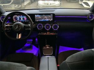 Mercedes Clase A 200 d Sedán  - Foto 2