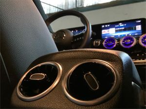 Mercedes Clase A 250 e con tecnología híbrida EQ Sedán  - Foto 2