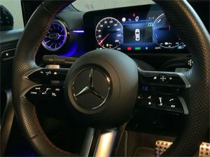 Mercedes Clase A 250 e con tecnología híbrida EQ Sedán  - Foto 2