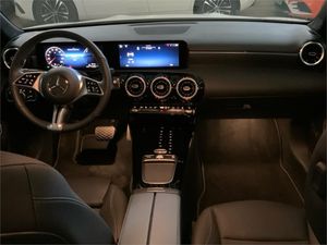 Mercedes Clase A 250 e Sedán  - Foto 2