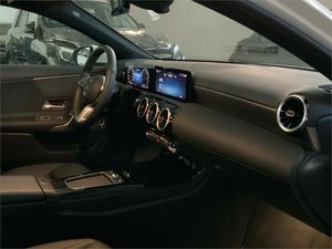 Mercedes Clase A 250 e Sedán  - Foto 2