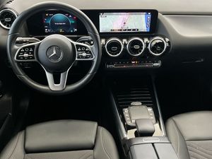 Mercedes GLA 200 d Progressive Line (EURO 6d)  - Foto 2