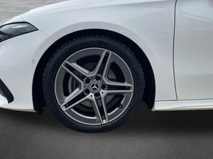 Mercedes Clase A 200 d Compacto  - Foto 2