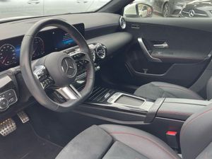 Mercedes Clase A 200 d Compacto  - Foto 2