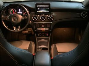 Mercedes CLA 200 d Shooting Brake  - Foto 2