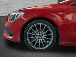 Mercedes CLA 200 d Shooting Brake  - Foto 2