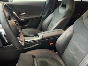 Mercedes CLA 220 d AMG Line  - Foto 2