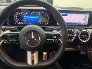 Mercedes CLA 220 d AMG Line  - Foto 2