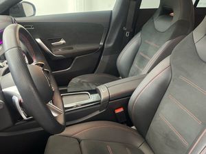 Mercedes CLA 220 d AMG Line  - Foto 2