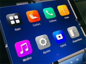 Mercedes Clase C 300 e tec. híb. EQ Berlina  - Foto 2