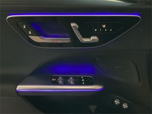 Mercedes Clase C 300 e tec. híb. EQ Berlina  - Foto 2