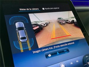 Mercedes Clase C 300 e tec. híb. EQ Berlina  - Foto 2