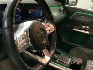 Mercedes EQA EQA 300 4MATIC  - Foto 2