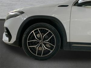 Mercedes EQA EQA 300 4MATIC  - Foto 2