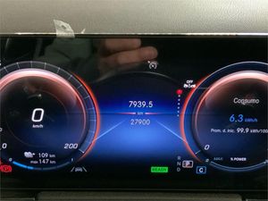 Mercedes EQA EQA 300 4MATIC  - Foto 2