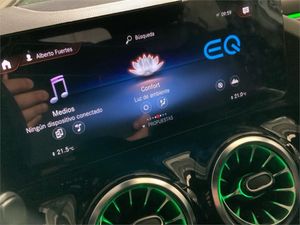 Mercedes EQA EQA 300 4MATIC  - Foto 2